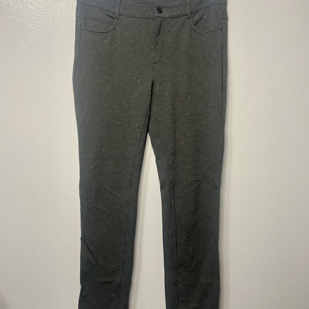 Athleta Women's Gray Chinos‎